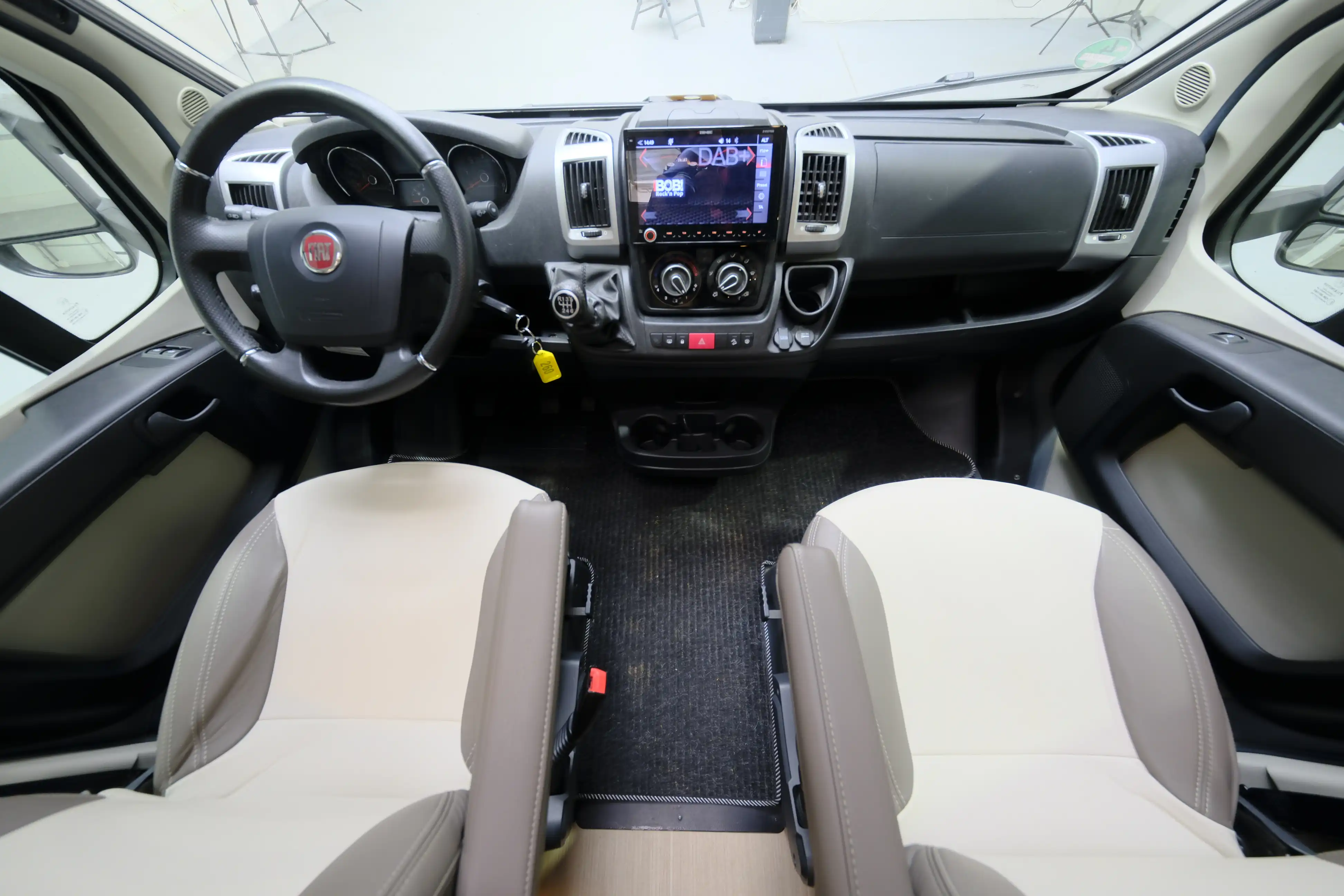 BUERSTNER Nexxo Time t 660 Summer - Ansicht 5